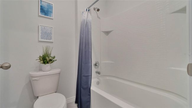 33604 Seattle Slew Dr, House other with 5 bedrooms, 3 bathrooms and null parking in SORRENTO FL | Image 24