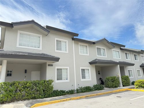 apt-7-11810 Ne 19th Dr, North Miami, FL, 33181-2870 | Card Image
