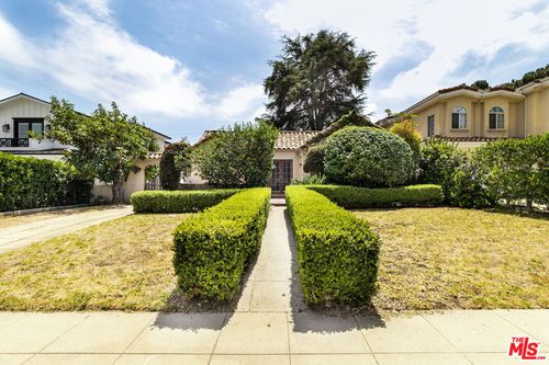 422 18th St, Santa Monica, CA, 90402-2430 | Card Image