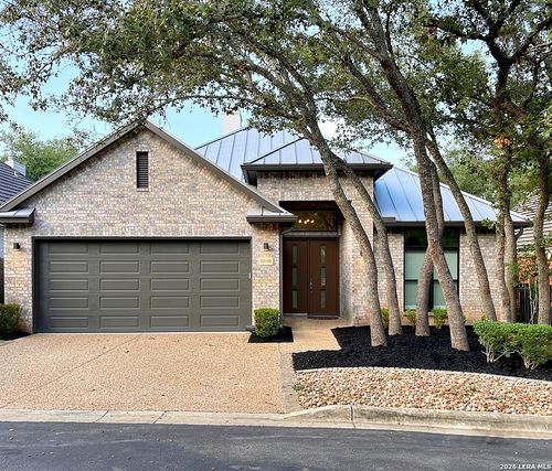 32 Westcourt Ln, San Antonio, TX, 78257-1269 | Card Image