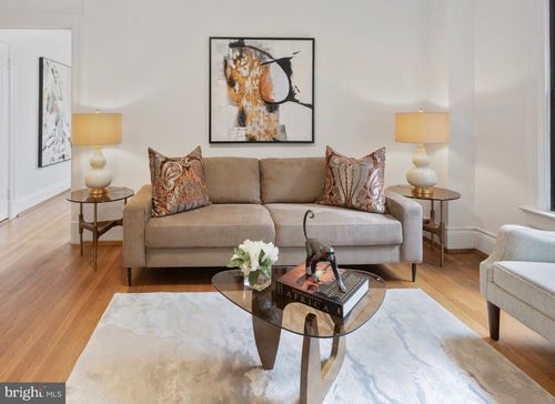 apt-203-1915 16th St Nw, WASHINGTON, DC, 20009-3336 | Card Image