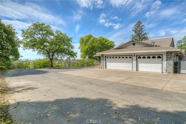 28 Pine Oaks Rd, House other with 3 bedrooms, 3 bathrooms and 3 parking in Oroville CA | Image 34