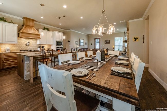 200 S Calvin Barrett, House other with 3 bedrooms, 2 bathrooms and null parking in Blanco TX | Image 9