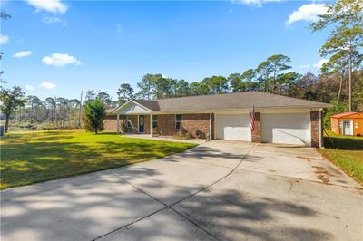 9778 Bayou Road, House other with 3 bedrooms, 2 bathrooms and null parking in Lillian AL | Image 2