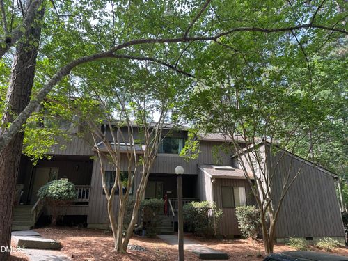 73 Fernwood Ln, Chapel Hill, NC, 27516-1607 | Card Image