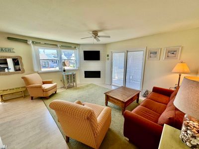 C - 5434 West Ave, Condo with 2 bedrooms, 1 bathrooms and null parking in Ocean City NJ | Image 3