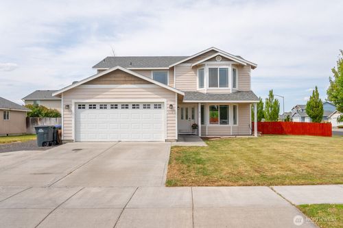 510 Trout Ave, Moses Lake, WA, 98837-5302 | Card Image