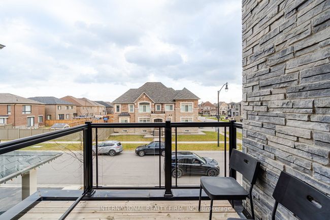 89 Parity Rd, House other with 6 bedrooms, 6 bathrooms and 4 parking in Brampton ON | Image 27