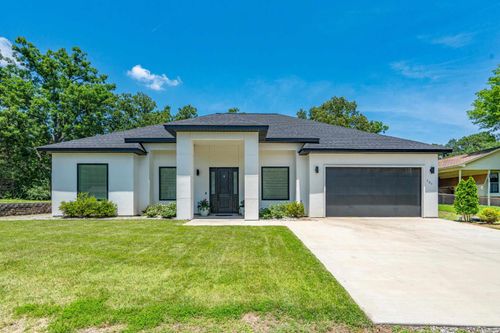 121 Lisa Pl, Hot Springs, AR, 71913-7977 | Card Image