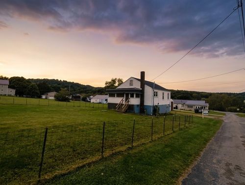 2780 Penn St, Fairmount City, PA, 16224-1228 | Card Image