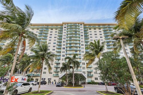 apt-1602-19390 Collins Ave, Sunny Isles Beach, FL, 33160-2277 | Card Image