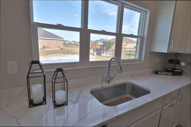 14340 W Margaret St, House other with 4 bedrooms, 3 bathrooms and 3 parking in Manhattan IL | Image 19