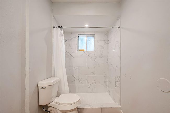 23131 Earlmist Dr, House other with 3 bedrooms, 2 bathrooms and 3 parking in Spring TX | Image 26