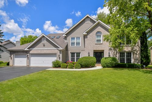 1687 Sauk Dr, Batavia, IL, 60510-8662 | Card Image
