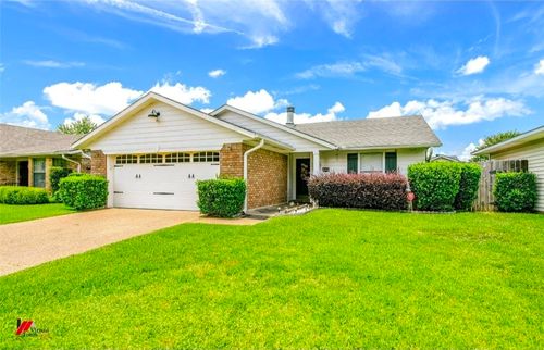 426 Stratmore Dr, Shreveport, LA, 71115-3108 | Card Image