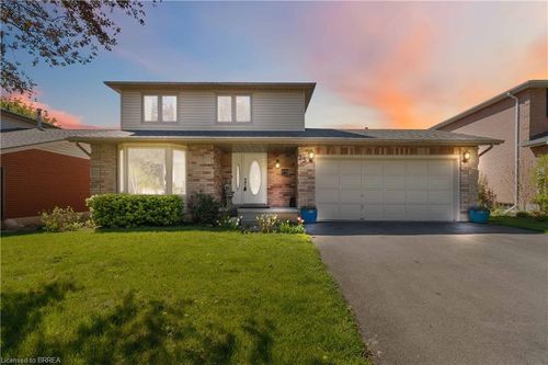 25 Winter Way, Brantford, ON, N3T6G3 | Card Image