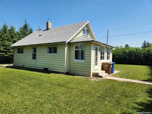 600 2nd Ave, Star City, SK, S0E1P0 | Card Image