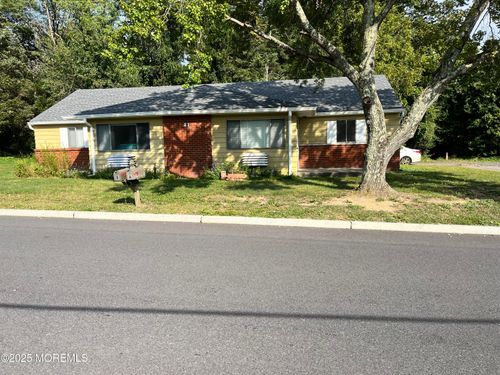 a-27 Pheasant St, Manchester, NJ, 08759 | Card Image