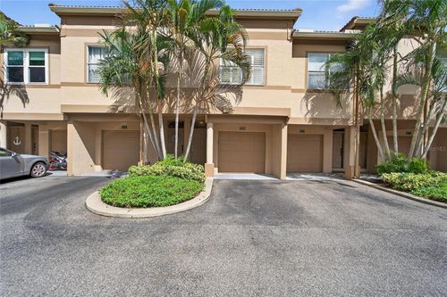820-820 Normandy Trace Rd, TAMPA, FL, 33602-5922 | Card Image