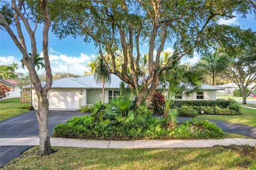 7201 Nw 7th Ct, Plantation, FL, 33317-1112 | Card Image