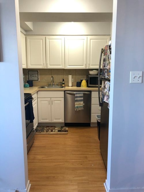 apt-1804-2909 N Sheridan Rd, Chicago, IL, 60657-5946 | Card Image