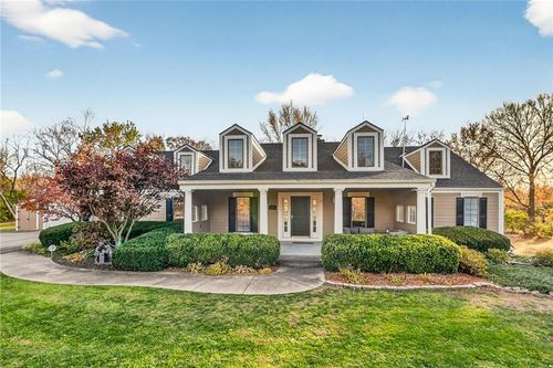 16221 Ne 116th St, Liberty, MO, 64068-7310 | Card Image