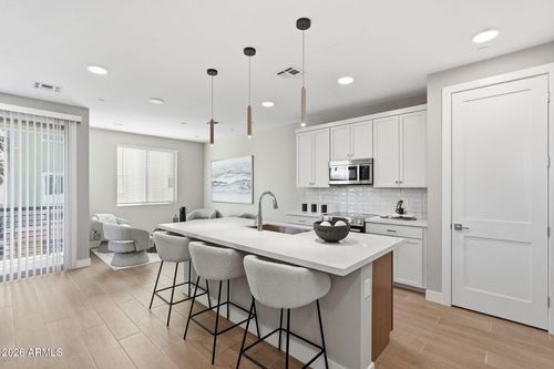 11-850 N 8th Ave, Phoenix, AZ, 85007-2311 | Card Image