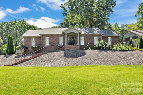 335 Bethel Dr, Salisbury, NC, 28144-2807 | Card Image