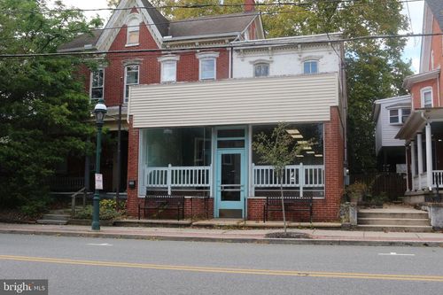 218 Main St, EAST GREENVILLE, PA, 18041-1405 | Card Image