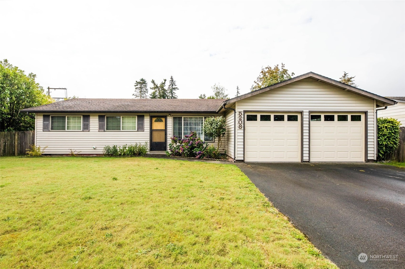 172nd Pl, Lynnwood, WA 98037