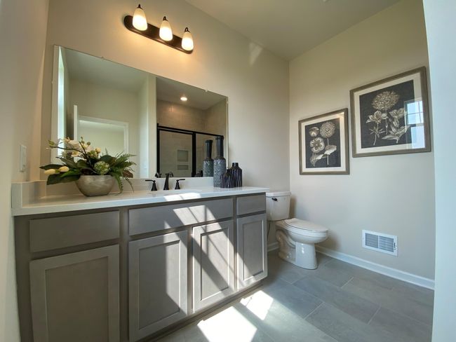 primary bathroom 1 | Image 17