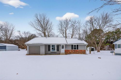 660 W 1st St, Calhoun, KY, 42327 | Card Image