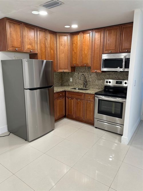 2241-2241 Nw 57th Ave, Lauderhill, FL, 33313-3192 | Card Image