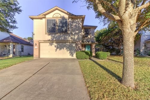 17508 Dell City Dr, Round Rock, TX, 78664-7255 | Card Image