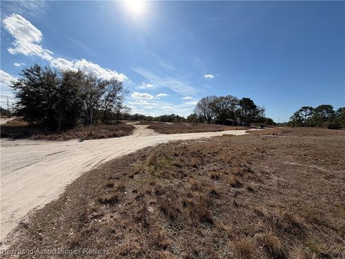 2423 W Haviland Road, Avon Park, FL, 33825 | Card Image
