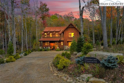 111 Twisted Oak Path, Banner Elk, NC, 28604-6383 | Card Image