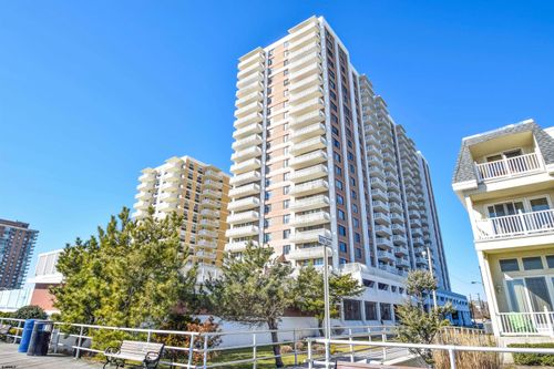 7d-100 S Berkley Square, Atlantic City, NJ, 08401 | Card Image