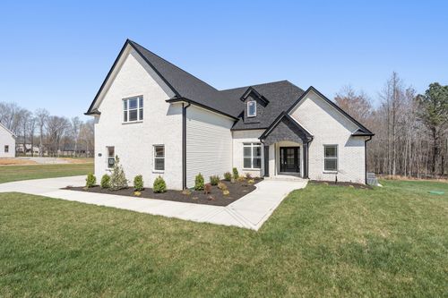 625 Bumblebee Way, Clarksville, TN, 37042-1980 | Card Image