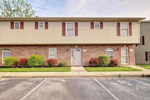 3491 S Oaklawn Cir, Bloomington, IN, 47401-8564 | Card Image