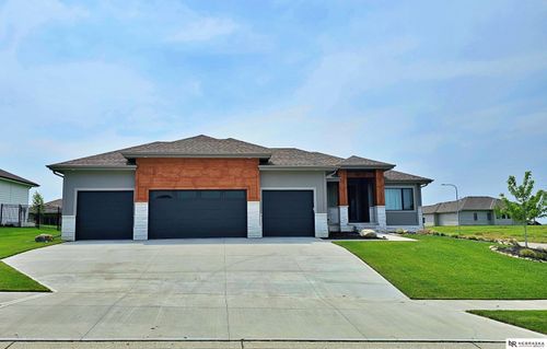 11602 S 116th St, Papillion, NE, 68046-5027 | Card Image