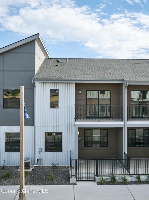 104-1008 E 4th Ave, Post Falls, ID, 83854-4042 | Card Image