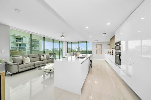 unit-405-730 N Ocean Blvd, Pompano Beach, FL, 33062-4663 | Card Image