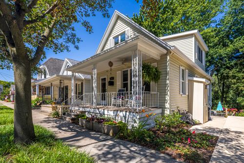 1022 Lake Blvd, Saint Joseph, MI, 49085-1461 | Card Image