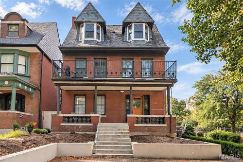 4552 Mcpherson Ave, Saint Louis, MO, 63108-1904 | Card Image