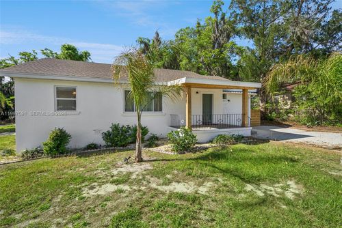 334 W Howry Ave, DELAND, FL, 32720-5376 | Card Image