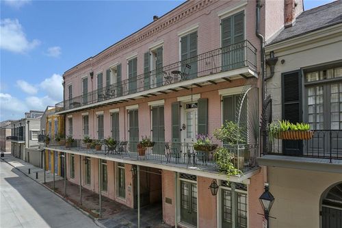 202-3-525 Governor Nicholls St, New Orleans, LA, 70116-2615 | Card Image