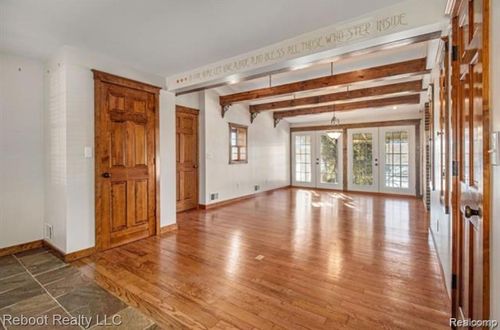 2739 Lakeridge, Wixom, MI, 48393-1217 | Card Image