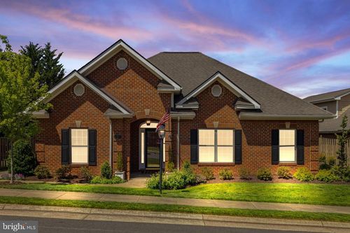 230 Carriage Chase Cir, WARRENTON, VA, 20186-3078 | Card Image