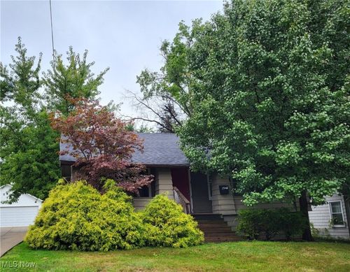 1548 Biltmore Rd, Lyndhurst, OH, 44124-2831 | Card Image