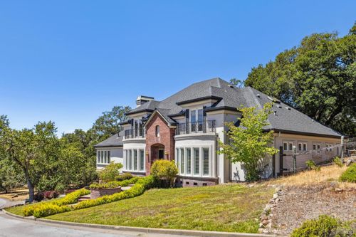 3557 Golf View Ter, Santa Rosa, CA, 95405-8757 | Card Image